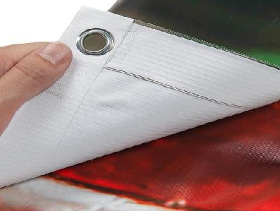 石首喷绘和刀刮布的工艺区别。